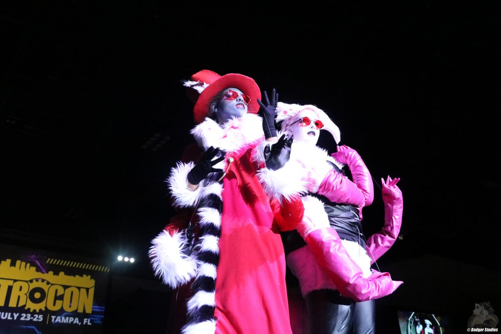 costume